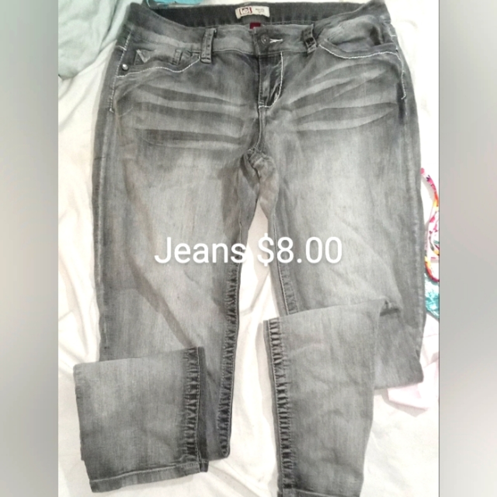 Women's jeans